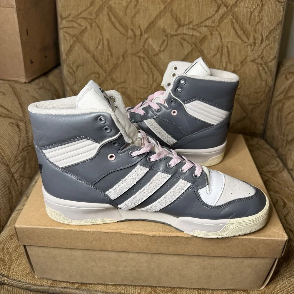 Adidas x The Simpsons Rivalry High 